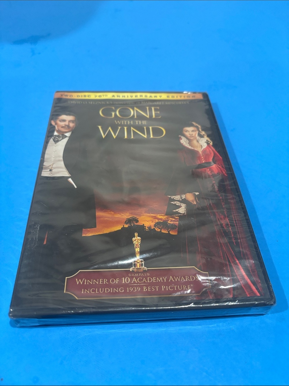 Gone with the Wind DVD - Classic Drama (Black, Red)